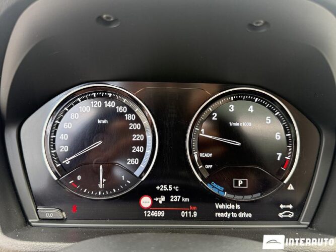 BMW X1 2.5e 43 bmw X1 2.5e 2020