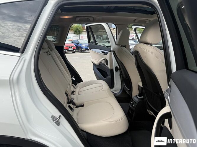 BMW X1 2.5e 50 bmw X1 2.5e 2020