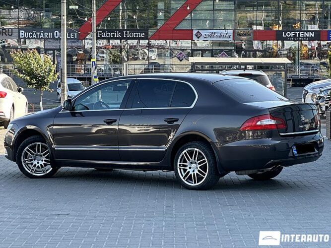 skoda Superb 2011