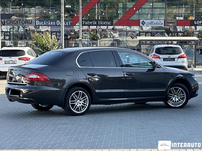 skoda Superb 2011
