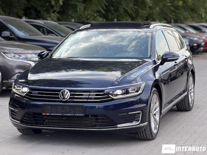 Volkswagen Passat GTE 2017 doar la InterAuto