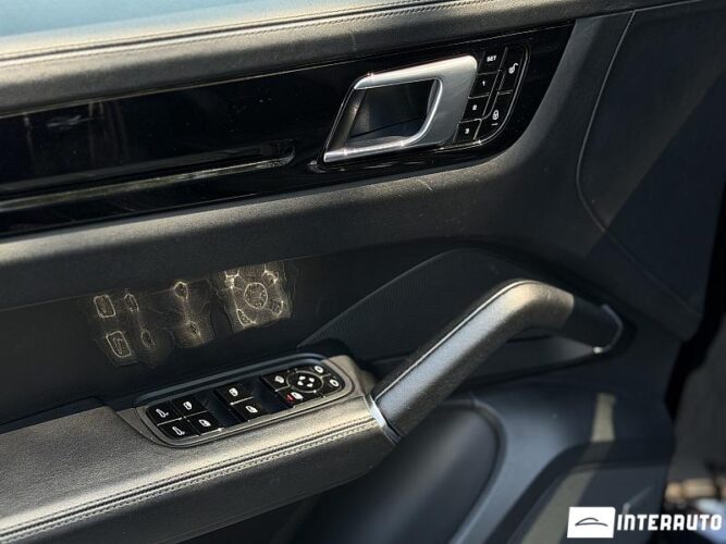 Porsche Cayenne S 38 porsche Cayenne S 2018