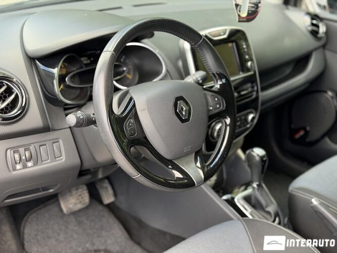 Renault Clio 38 renault Clio 2015