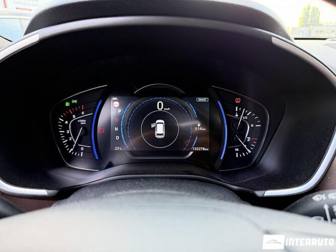 Hyundai Santa Fe 49 hyundai Santa Fe 2019