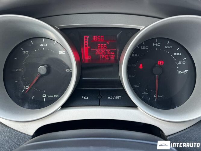 Seat Ibiza 38 seat Ibiza 2011