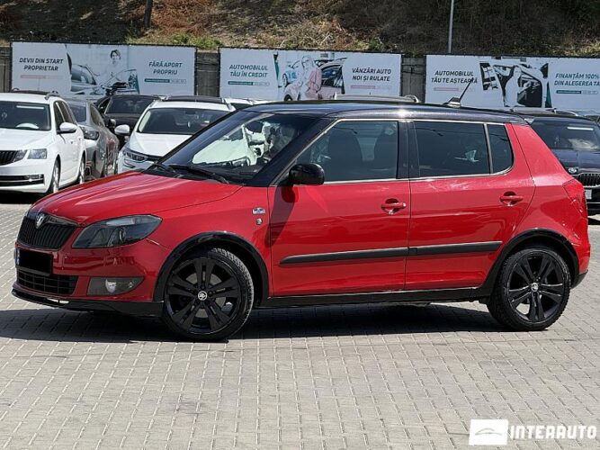 Skoda Fabia 32 skoda Fabia 2012