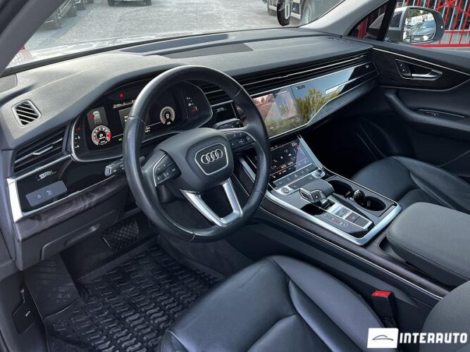 audi Q7 2021