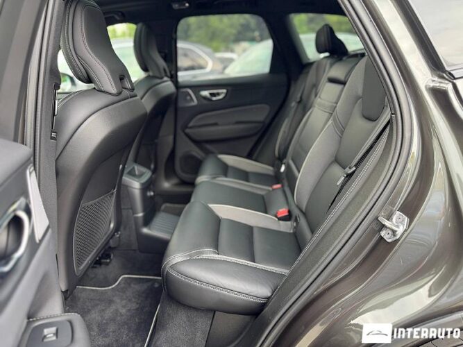 volvo XC 60 2020