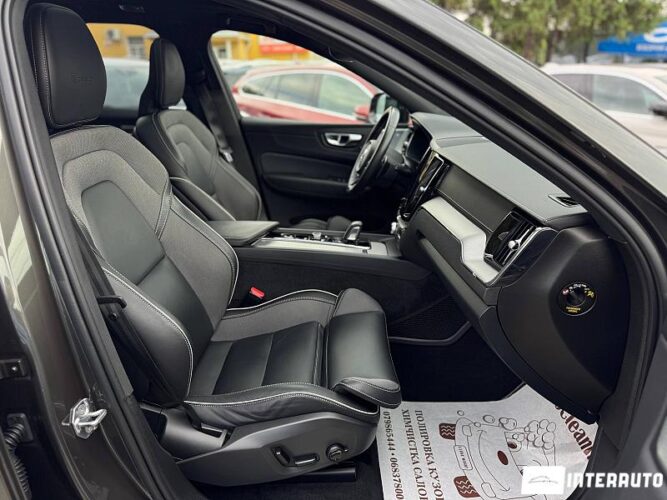 volvo XC 60 2020