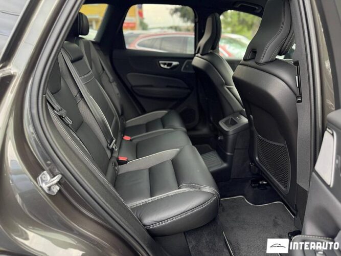 volvo XC 60 2020