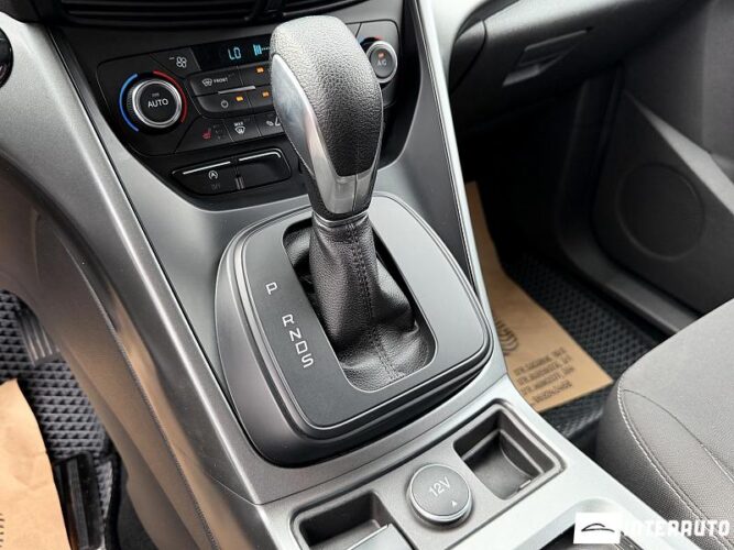 ford Kuga 2017