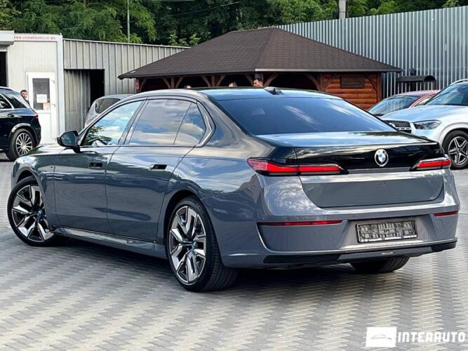 BMW 740 39 bmw 740 2022