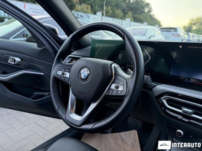 bmw 330E 2023