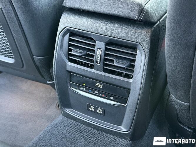 bmw 330E 2023
