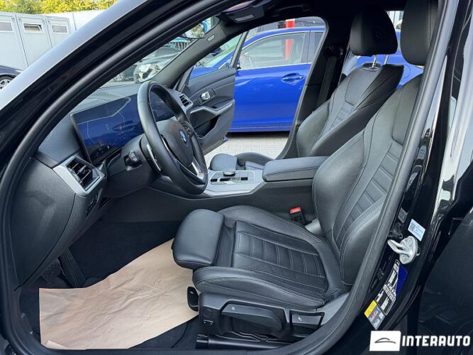 bmw 330E 2023
