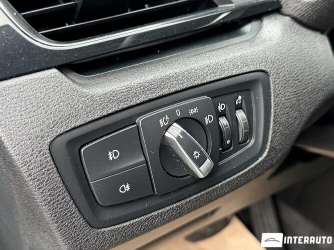 BMW X1 1.8D 44 bmw X1 1.8D 2020