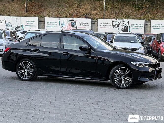 BMW 330 2019 doar la InterAuto