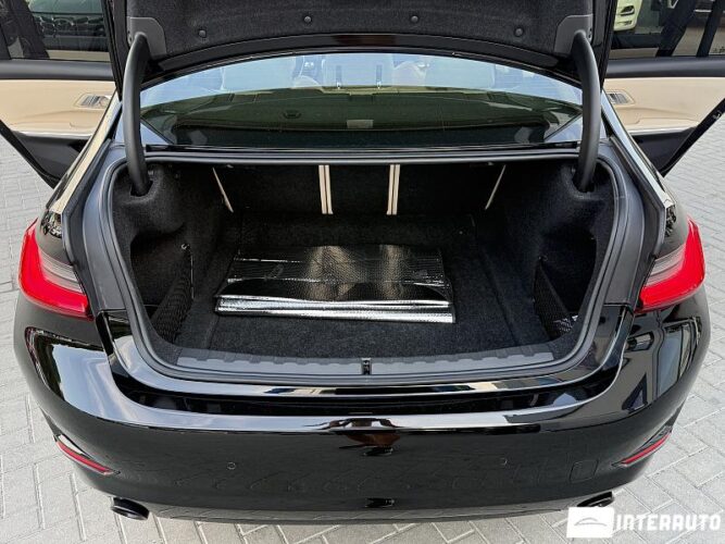 BMW 330 56 bmw 330 2019