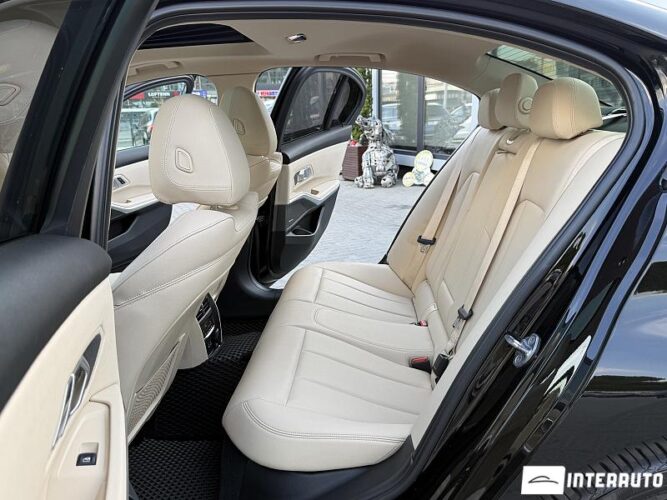 BMW 330 55 bmw 330 2019