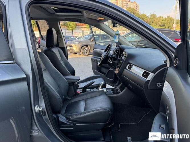 mitsubishi Outlander 2014