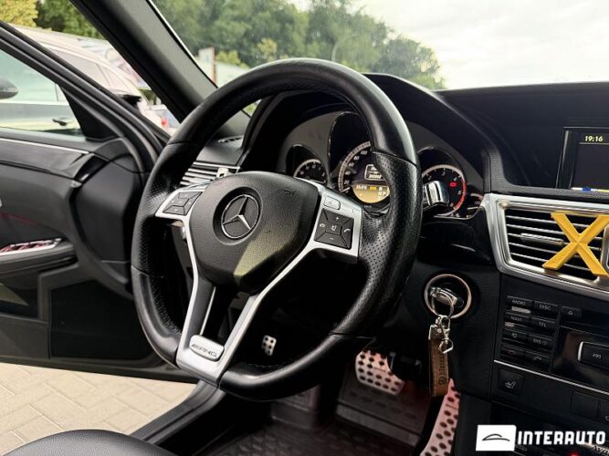 Mercedes E 220 38 mercedes E 220 2012