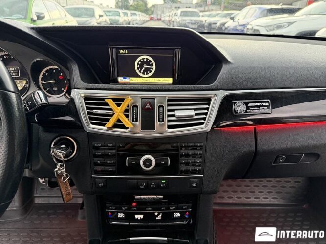 Mercedes E 220 39 mercedes E 220 2012