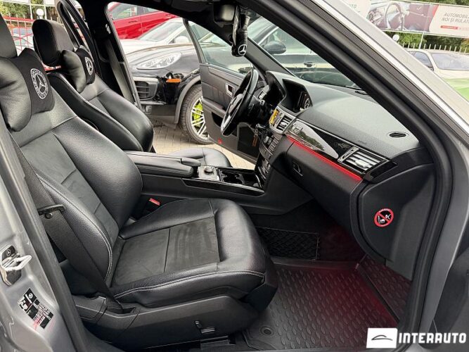Mercedes E 220 33 mercedes E 220 2012