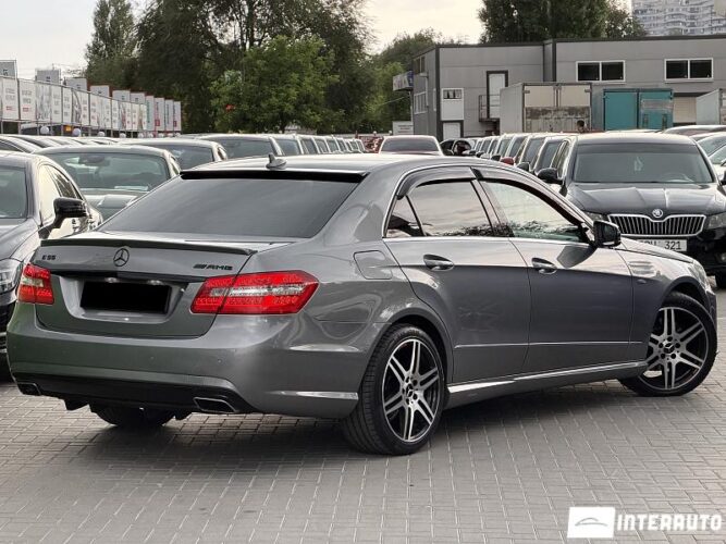 Mercedes E 220 29 mercedes E 220 2012