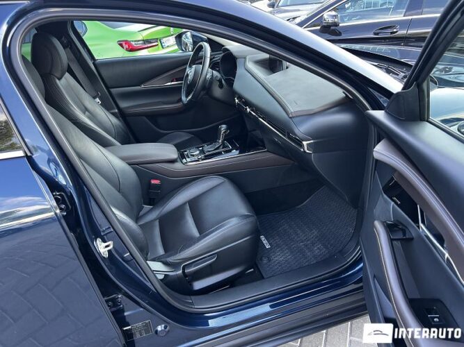 Mazda CX-30 41 mazda CX-30 2021