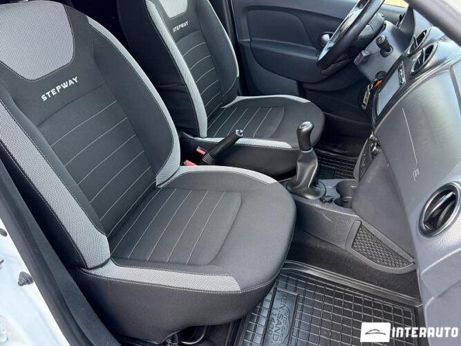 Dacia Sandero Stepway 42 dacia Sandero Stepway 2019