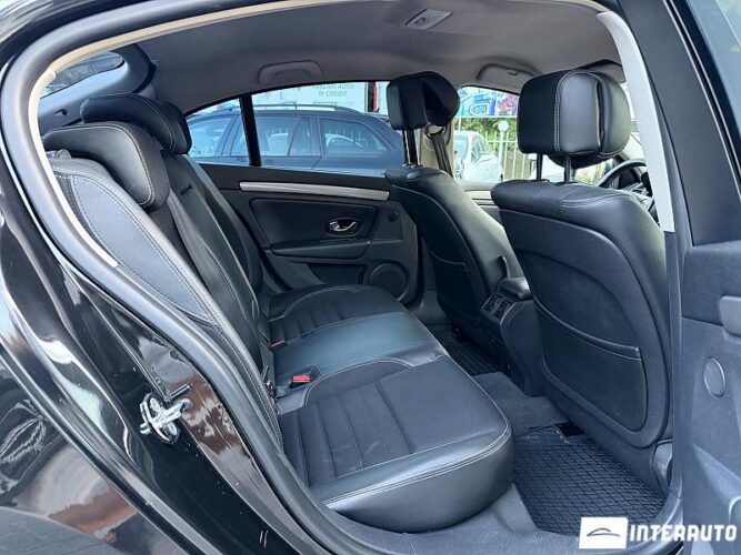 renault Laguna 2015