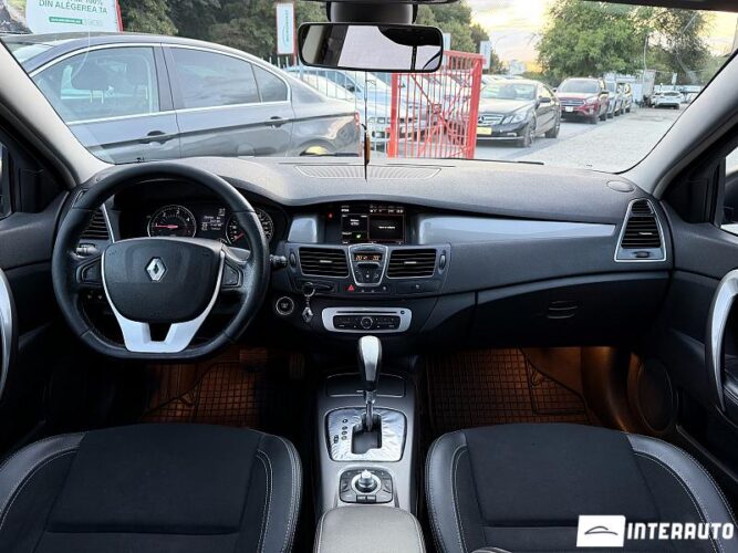 renault Laguna 2015