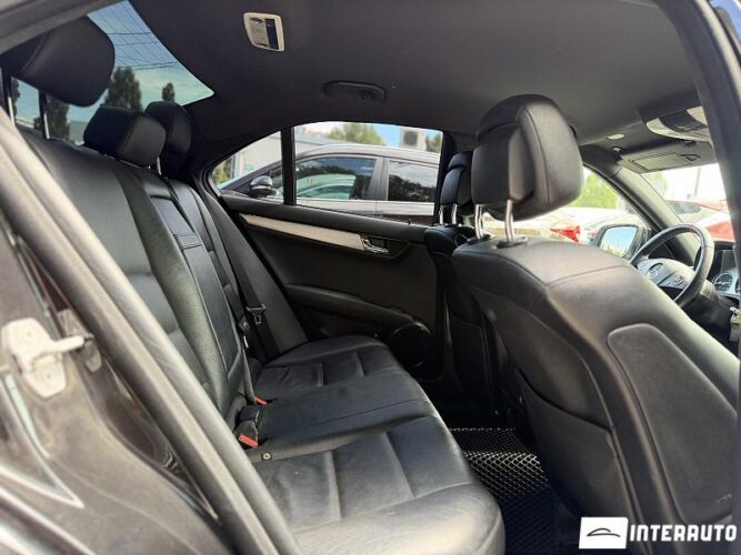 Mercedes C 200 45 mercedes C 200 2007