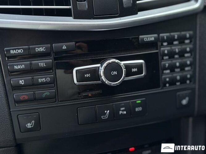 Mercedes E 250 41 mercedes E 250 2012