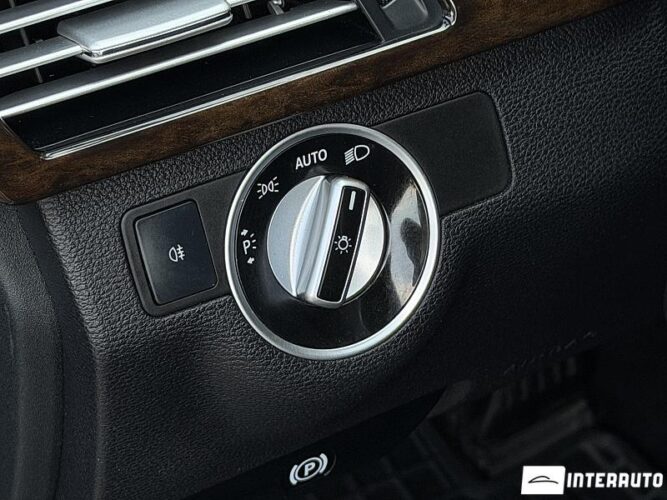 Mercedes E 250 36 mercedes E 250 2012