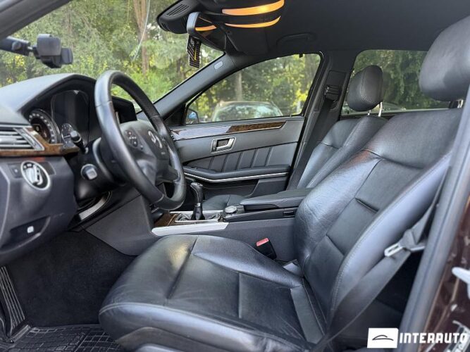 Mercedes E 250 34 mercedes E 250 2012