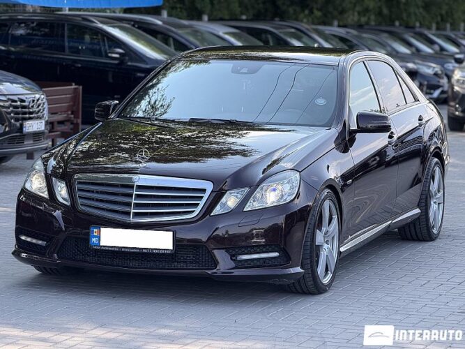 Mercedes E 250 2012 doar la InterAuto
