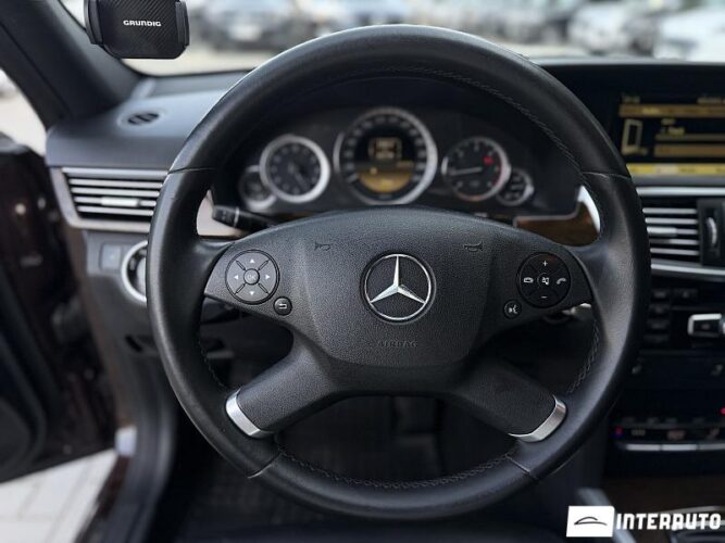 Mercedes E 250 38 mercedes E 250 2012