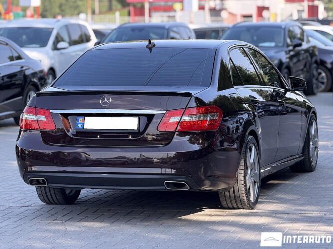 Mercedes E 250 31 mercedes E 250 2012