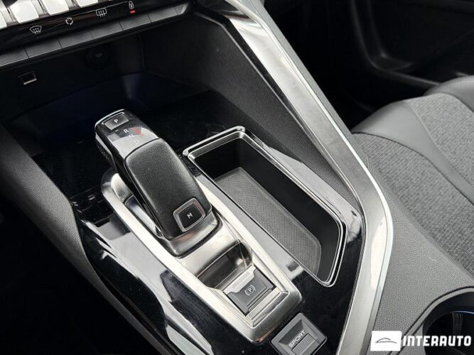 peugeot 3008 2020