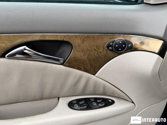 mercedes E 220 2003