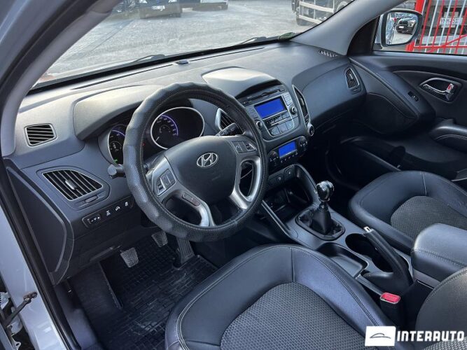 Hyundai ix35 33 hyundai ix35 2012