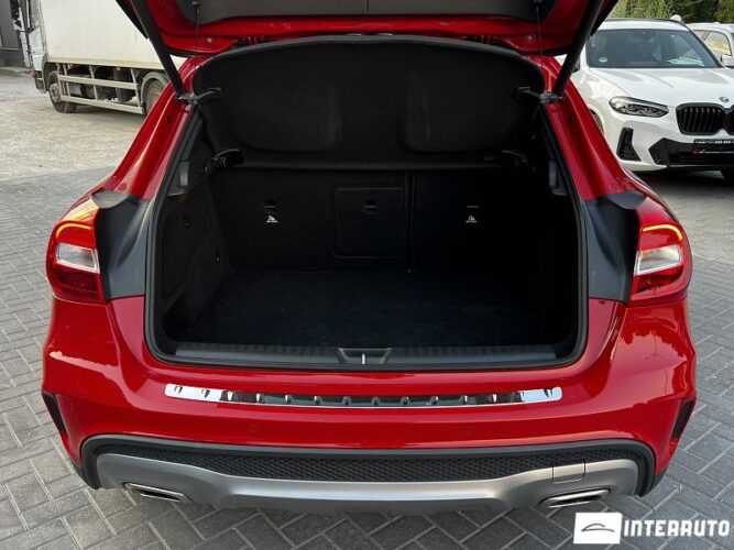 Mercedes GLA 200 51 mercedes GLA 200 2016