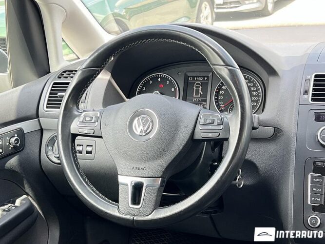 Volkswagen Touran 36 volkswagen Touran 2014