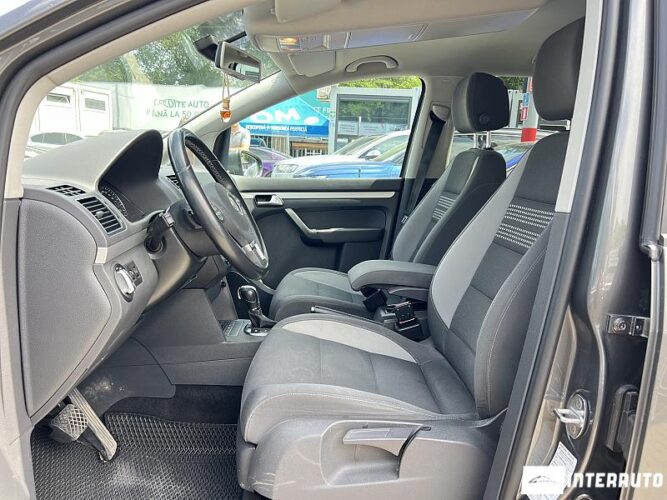 Volkswagen Touran 30 volkswagen Touran 2014