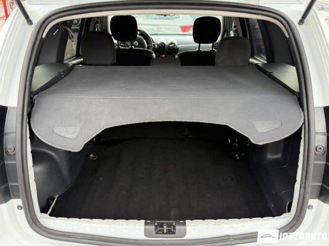 Dacia Duster 41 dacia Duster 2011