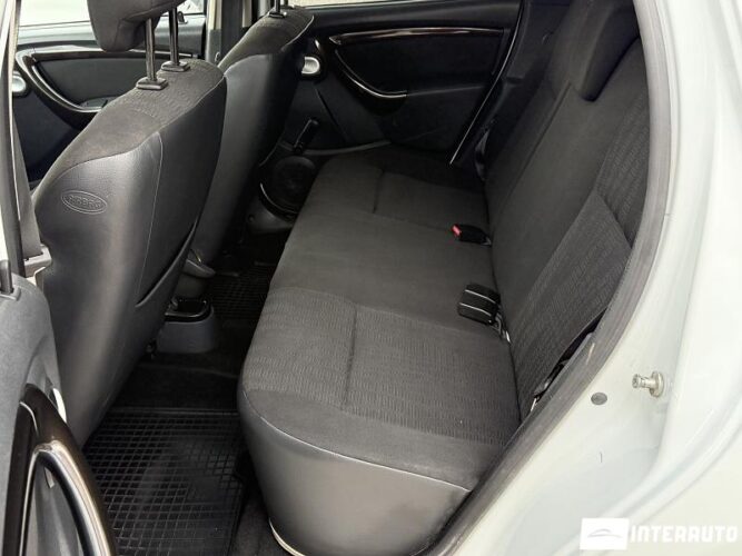 Dacia Duster 39 dacia Duster 2011