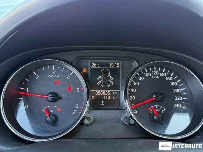 Nissan Qashqai 36 nissan Qashqai 2010