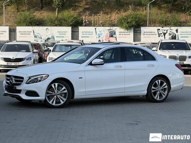 Mercedes C 350e 36 mercedes C 350e 2018