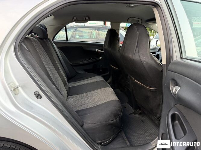 Toyota Corolla 39 toyota Corolla 2010